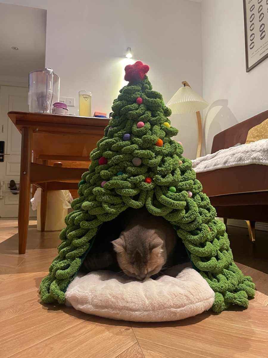 Christmas Tree Wool Woven Pet Nest